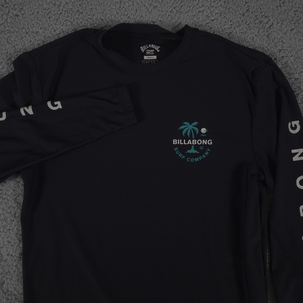 Billabong Shirt Mens Small Black Rash Guard Loose Fit UV Surf UPF 50+ Spellout
